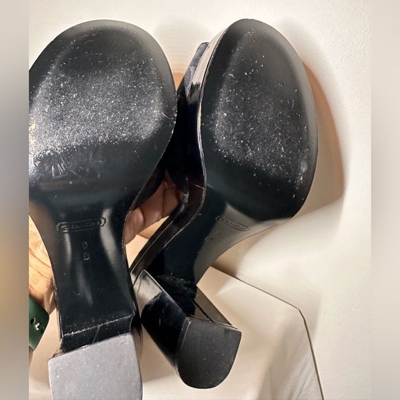 COACH Judith Platform slides 9B - Picture 4 of 9